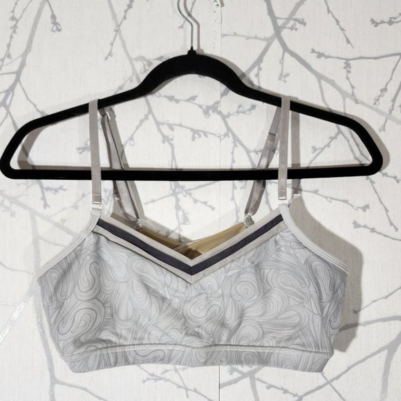 Lululemon Silver Swirl Printed Luon Strappy Bra - Picture 1 of 4